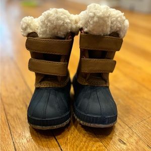 NWT Rain/Snow/Winter Boot Sz 5-6 (baby Gap - toddler sized)